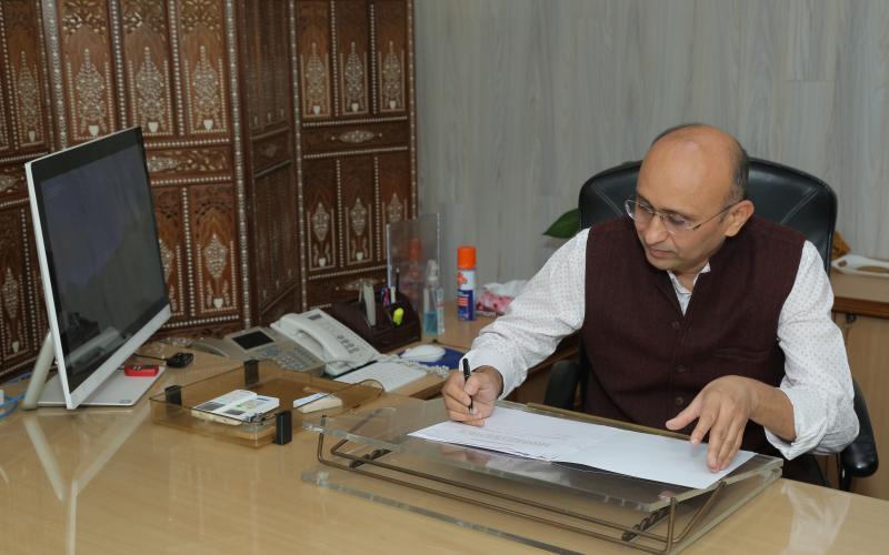 Welcome to Dr Rajesh S. Gokhale
